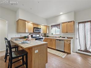 18 Taos Place
