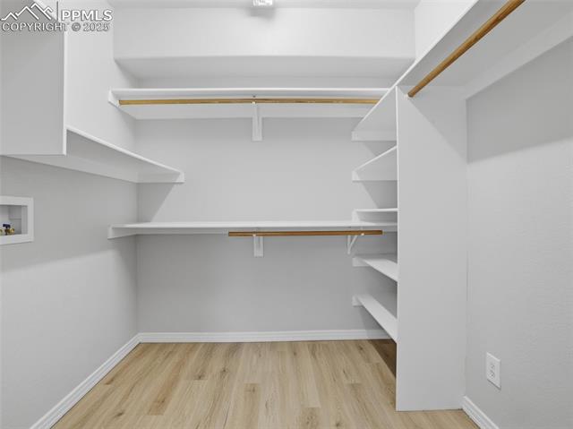 5 Taos Place