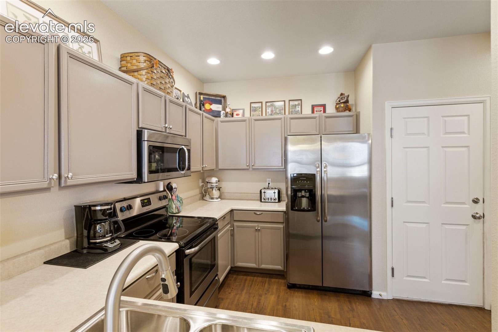 6034 Sierra Grande Point