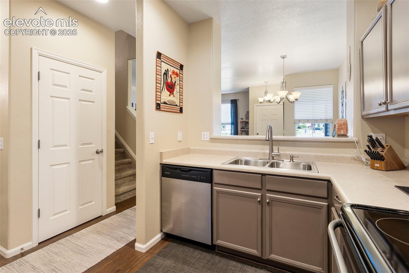 6034 Sierra Grande Point