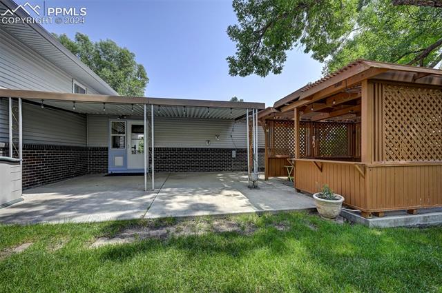 1585 Terra Vista Lane