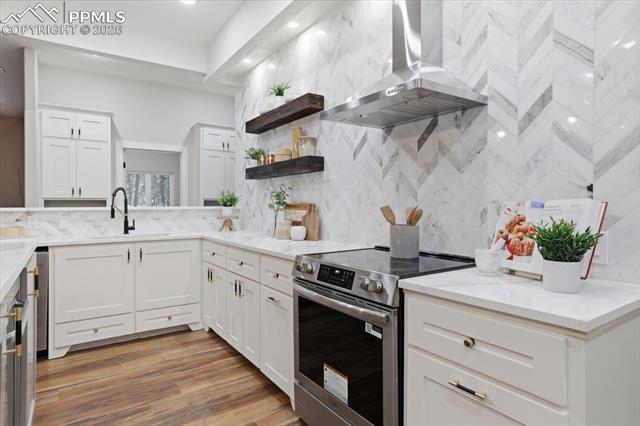 15755 Fools Gold Lane