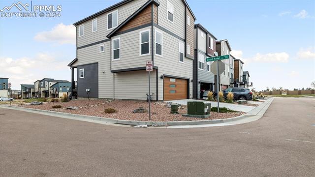 2467 Zorro Heights