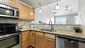 605 Cougar Bluff Point 210