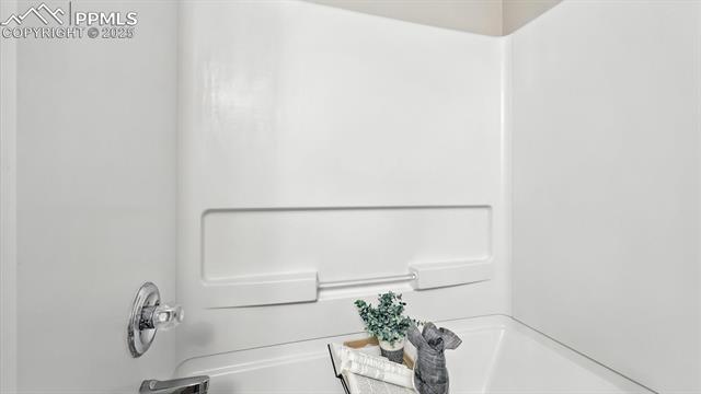 605 Cougar Bluff Point 210