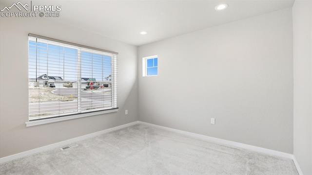 9462 Allouche Street