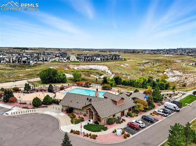 9462 Allouche Street