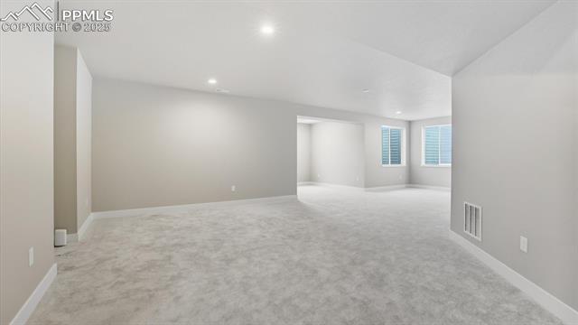 9462 Allouche Street