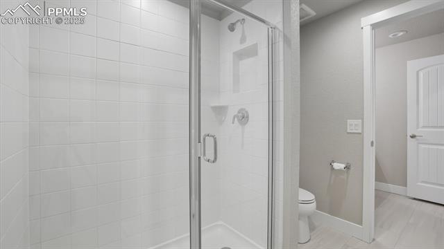 9462 Allouche Street