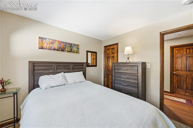 607 W Lovell Gulch Road