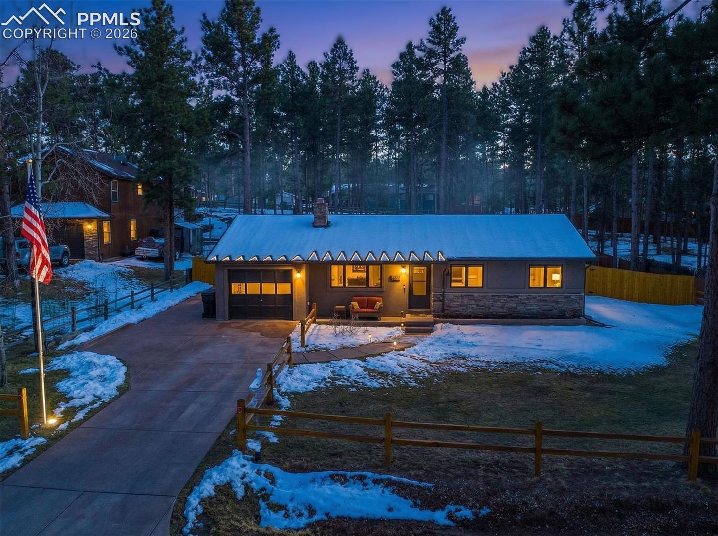607 W Lovell Gulch Road