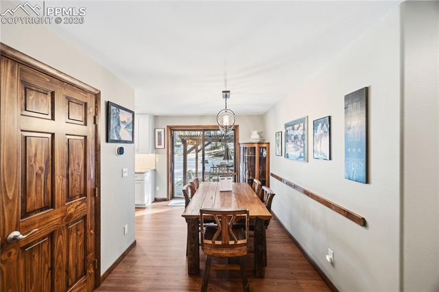 607 W Lovell Gulch Road