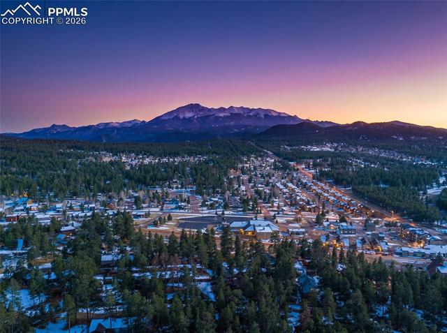 607 W Lovell Gulch Road