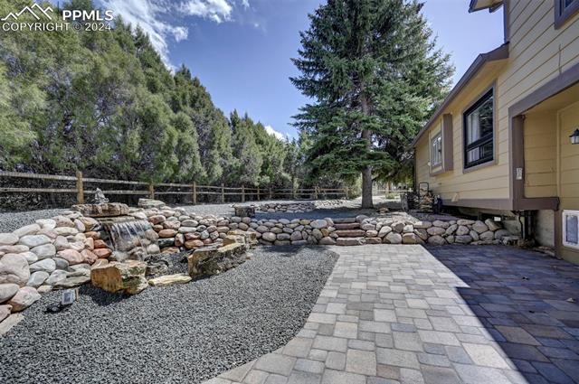 15215 Diamondhead Court