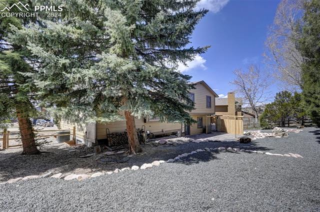 15215 Diamondhead Court