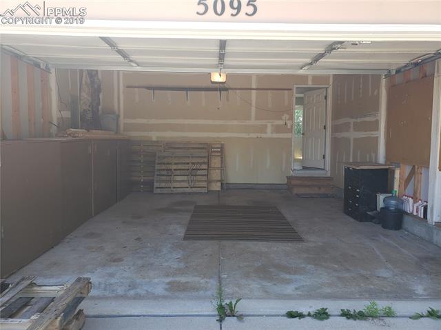 5095 Old Fountain Boulevard
