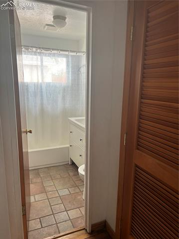 2505 Farragut Avenue