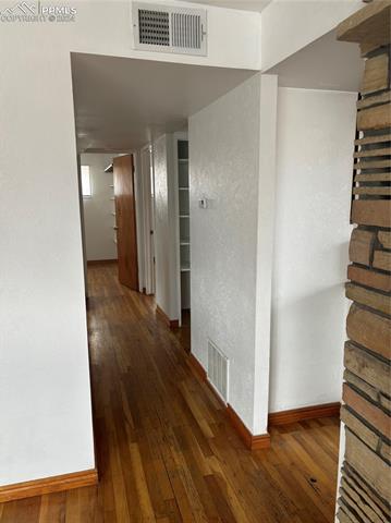 2505 Farragut Avenue