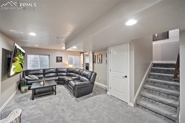 6160 Wood Bison Trail