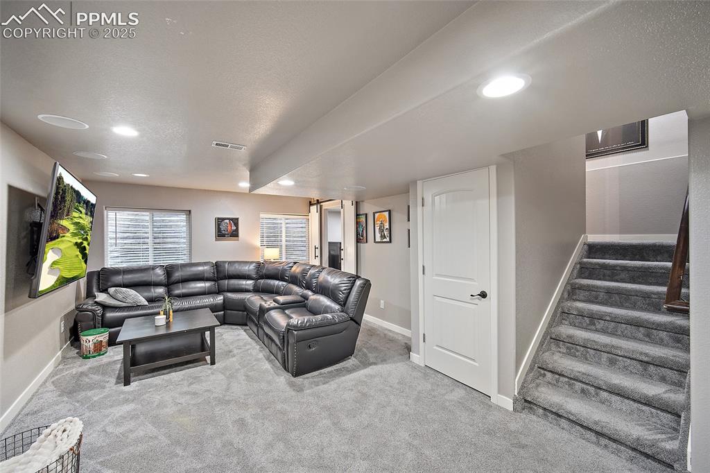 6160 Wood Bison Trail