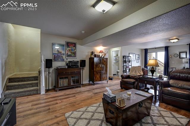 8883 Stony Creek Drive