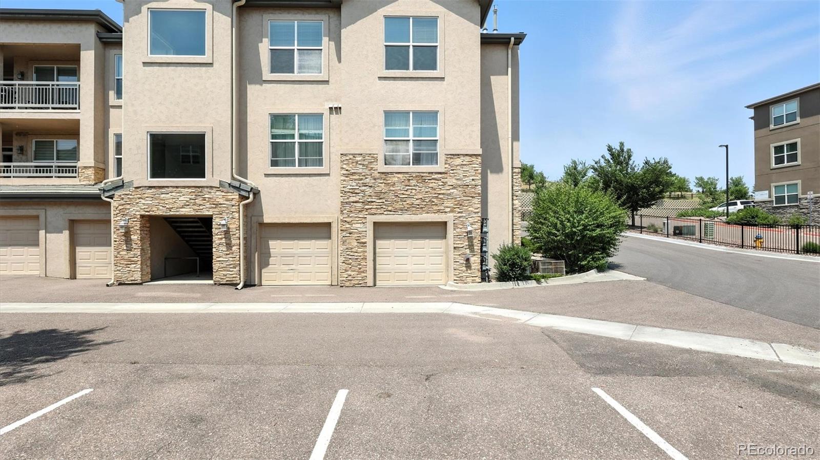 605 Cougar Bluff Point Unit: 210