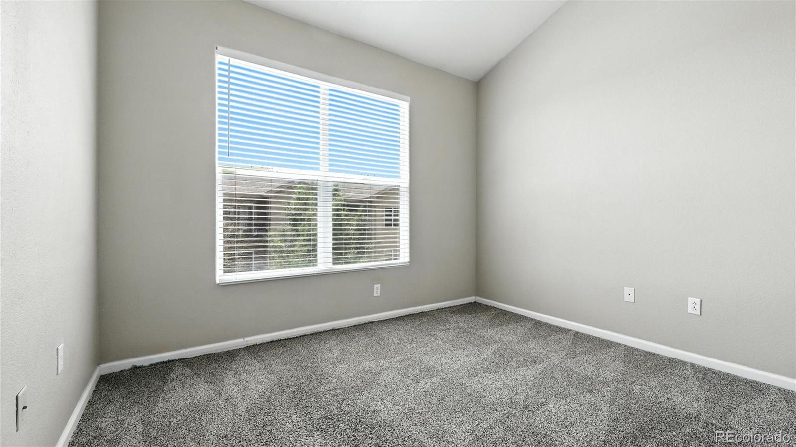 605 Cougar Bluff Point Unit: 210