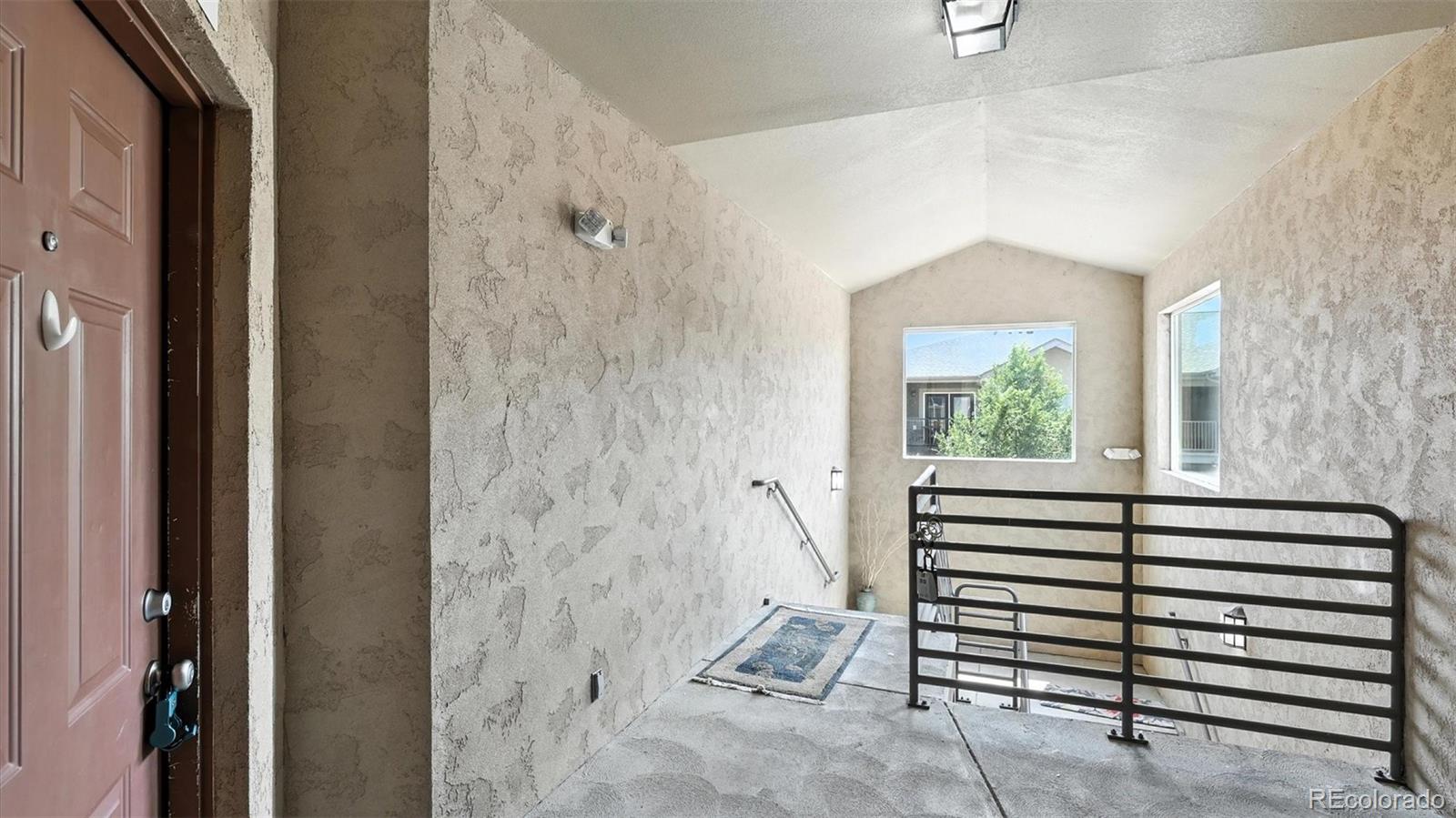 605 Cougar Bluff Point Unit: 210