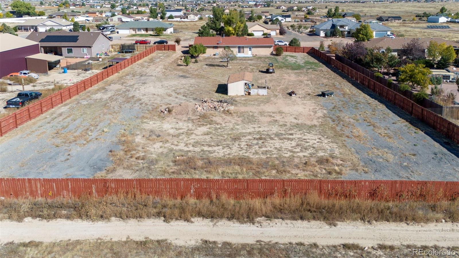 1154 E Paramount Drive