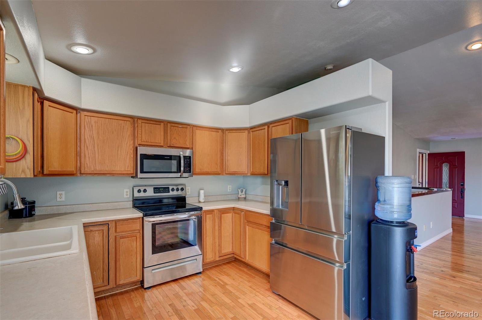 1154 E Paramount Drive