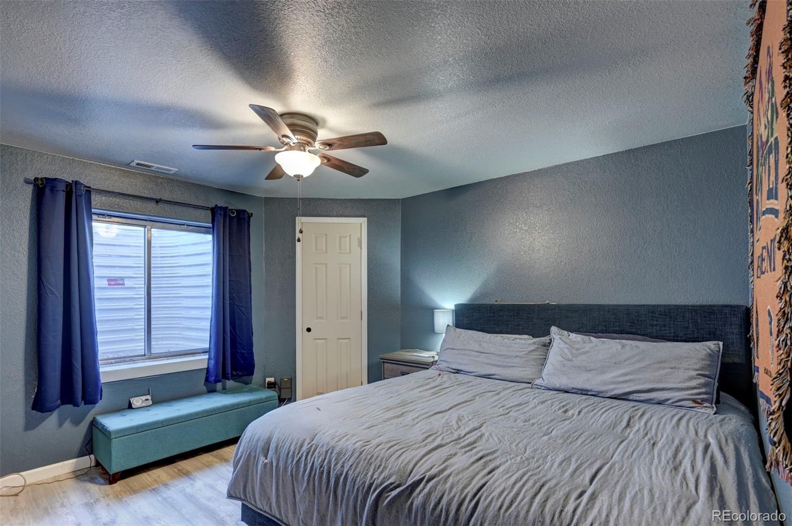 1154 E Paramount Drive