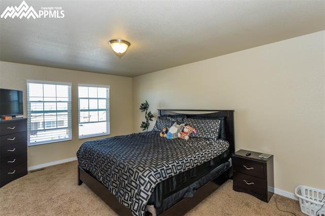 7318 Dutch Loop