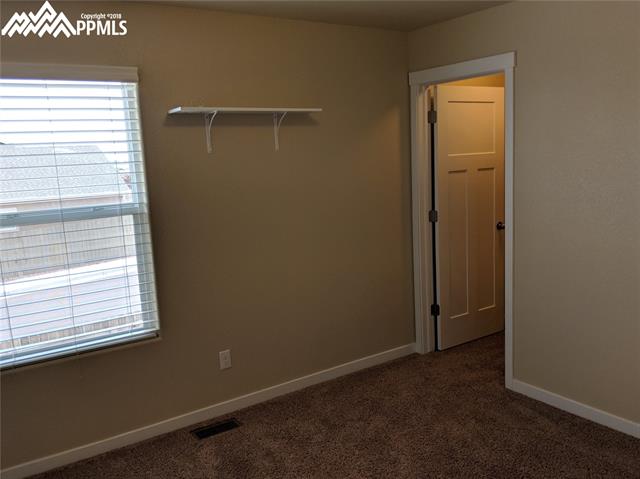 7318 Dutch Loop