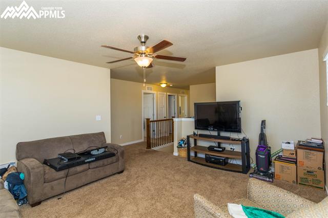 7318 Dutch Loop