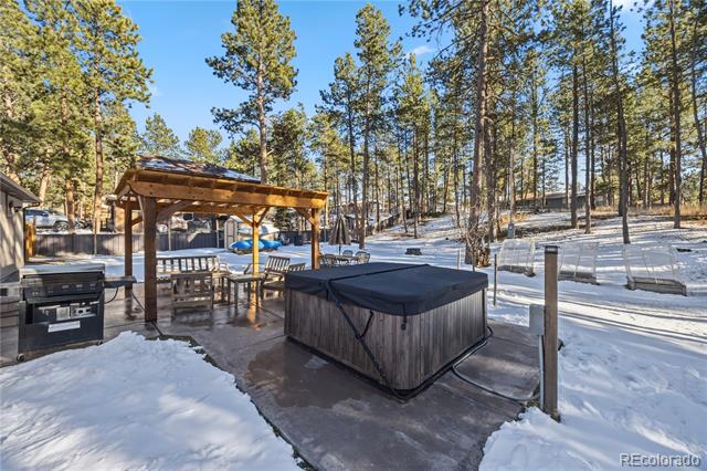 607 W Lovell Gulch