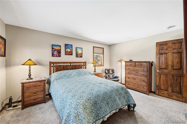 607 W Lovell Gulch
