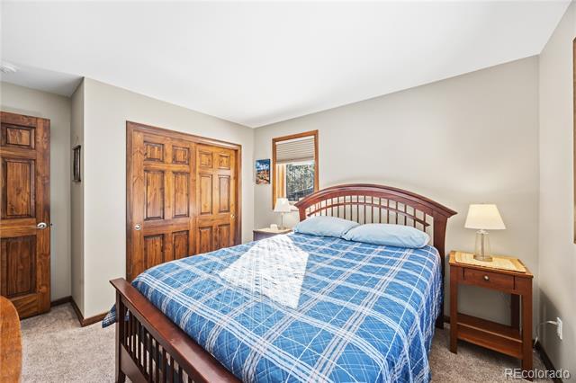 607 W Lovell Gulch