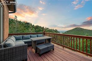 302 Earthsong Way