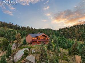 302 Earthsong Way