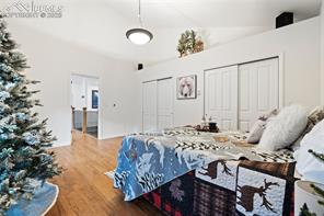 302 Earthsong Way