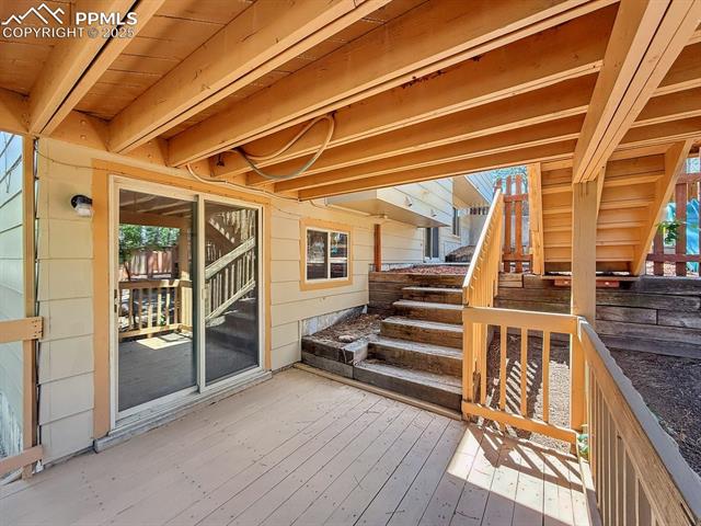 959 Pulpit Rock Circle