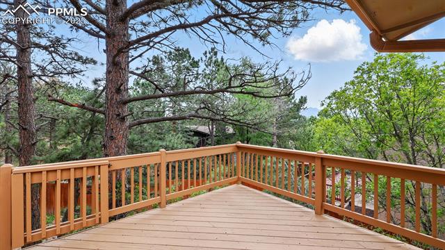 959 Pulpit Rock Circle