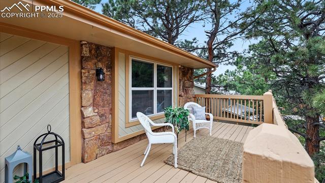 959 Pulpit Rock Circle