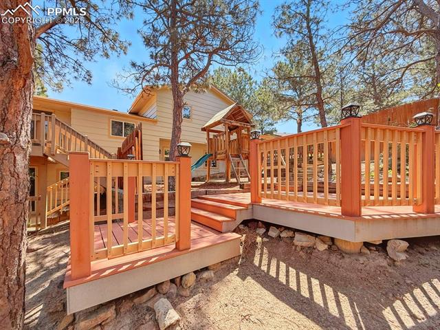 959 Pulpit Rock Circle