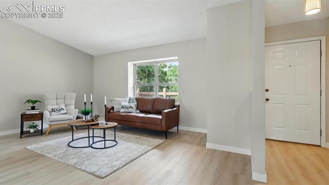 959 Pulpit Rock Circle