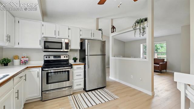 959 Pulpit Rock Circle