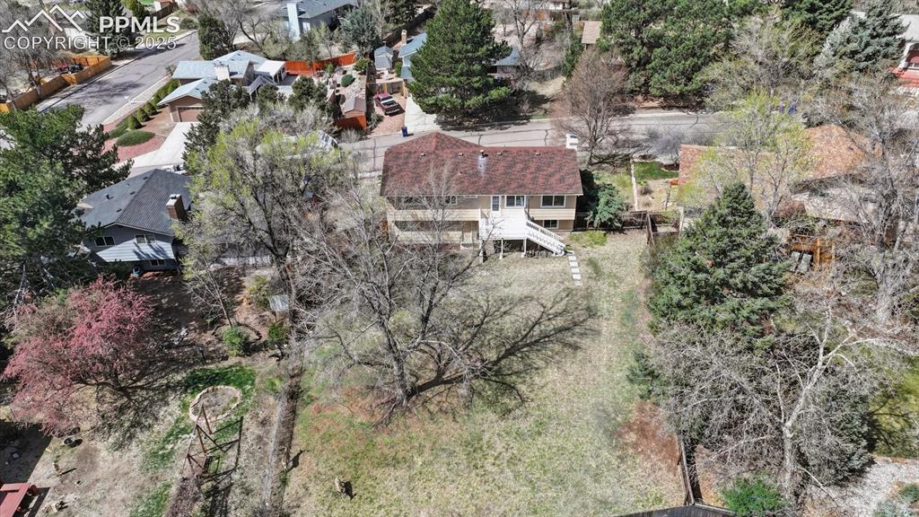 2607 Penacho Circle