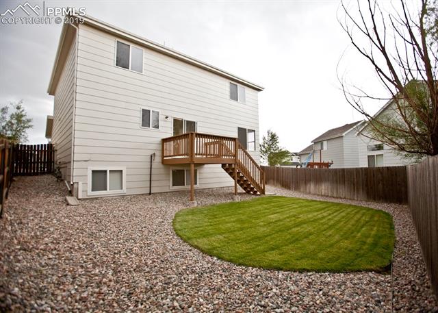 4852 Saddle Ridge Drive