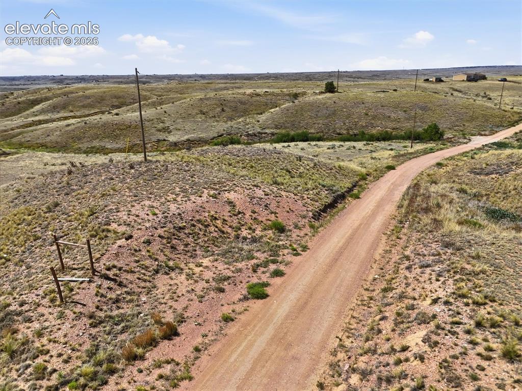 19895 EL Valle View