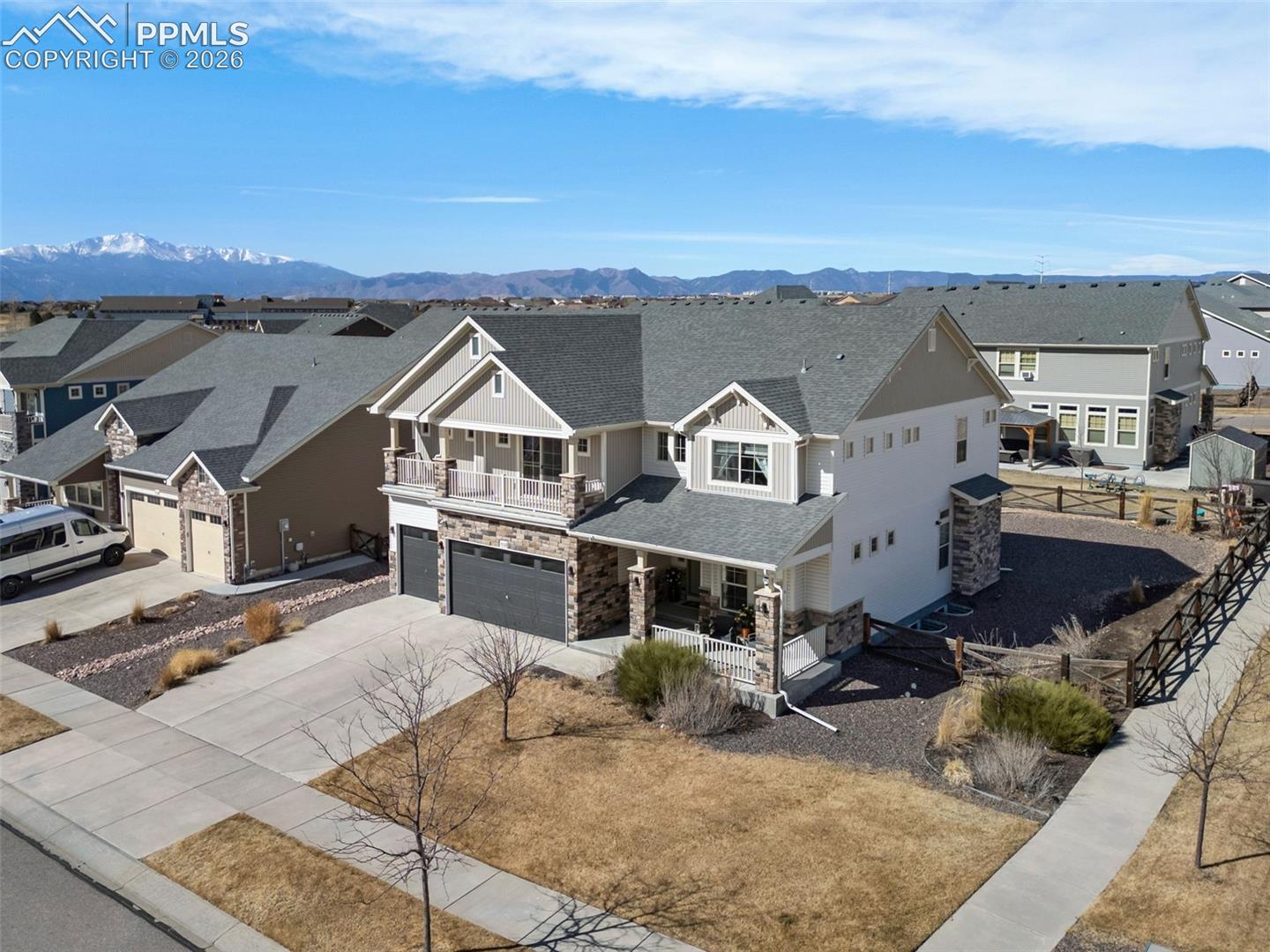 7052 Bramble Bluff Court